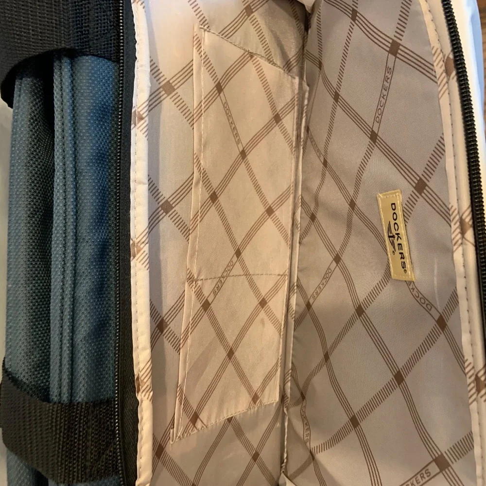 Dockers Travel Shoulder Carry-On Laptop Bag in Blue